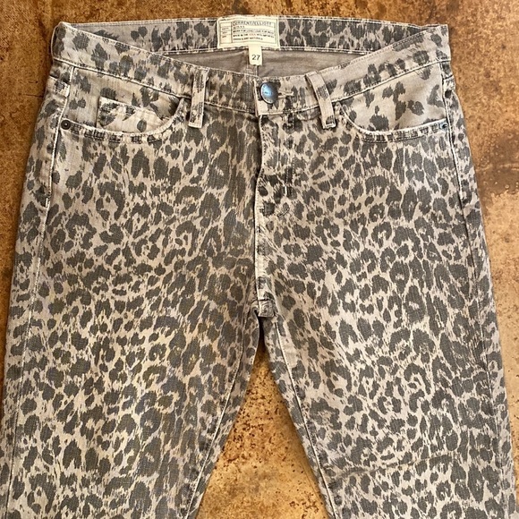 CURRENT Elliot tan leopard print cropped‎ raw hem ankle  skinny jeans - Picture 1 of 7
